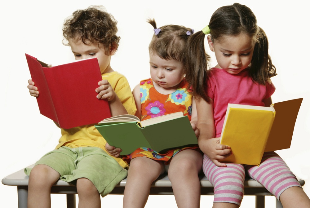 Entenda a importância da leitura na formação social dos seus filhos
